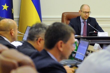 Кабмин Украины хочет уволить 39 лиц «высшей категории» в рамках люстрации 