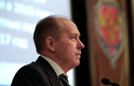 Глава ФСБ предложил создать национальные мессенджеры