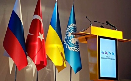 Украина предложила Турции возобновить «зерновую сделку» без участия России