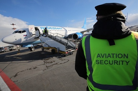 Руководство авиакомпании «Победа» уволило пилотов за пьянство перед полётом