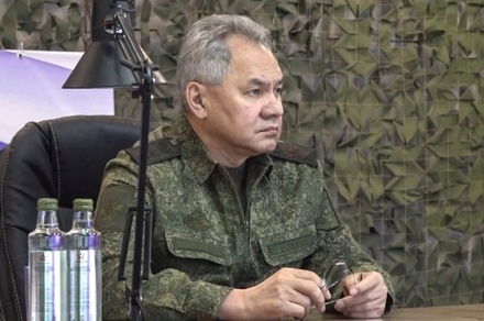 Сергей Шойгу заслушал доклады командующих группировок по ситуации в зоне СВО