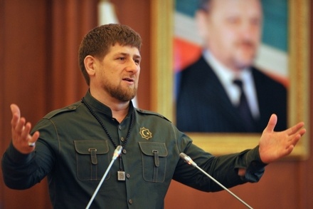 В Кремле назвали преждевременным вопрос о судьбе Кадырова на посту главы Чечни