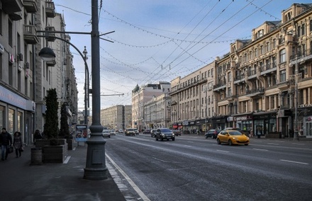 Улицу Тверскую в Москве сузят на полметра