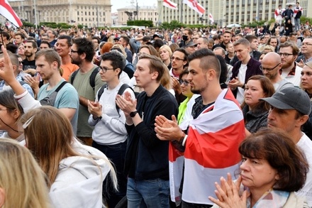 В Минске завершилась акция протеста на площади Независимости