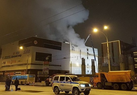СМИ сообщают о гибели 40 человек при пожаре в ТЦ в Кемерове