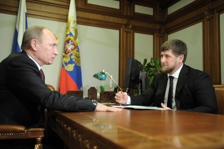 Пресс-секретарь главы Чечни не стал разъяснять тему встречи Путина с Кадыровым