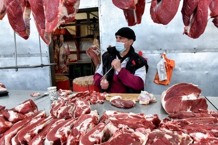 В России отметили удешевление свинины