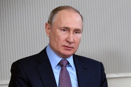 Путин назначил выплаты семьям погибших в Аргунском ущелье десантников