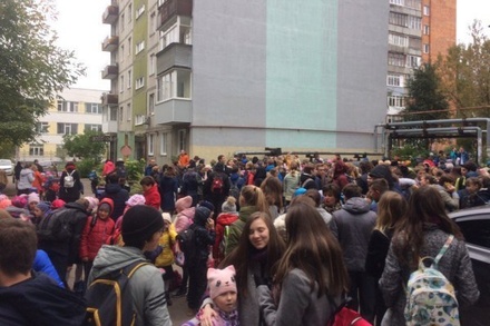 СМИ сообщают о массовой эвакуации десятка зданий в Нижнем Новгороде