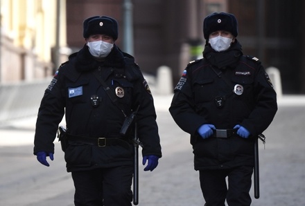 Полиция Москвы провела 8 тысяч бесед с горожанами о необходимости соблюдать изоляцию