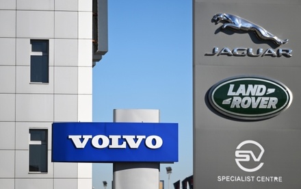 СМИ: Volvo и Land Rover Jaguar решили сократить российские офисы