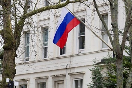 Посольство РФ призывает Лондон ответить на 27 вопросов по делу Скрипаля