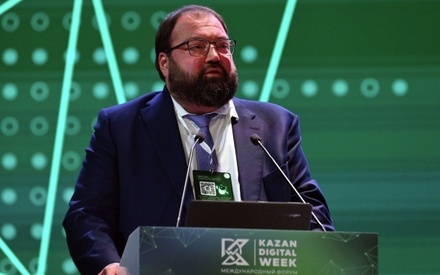 Глава Минцифры назвал направления в повседневной жизни, которые изменил ИИ