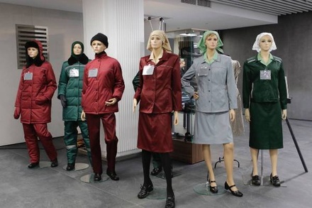В Минюсте представили новые модели одежды для заключённых