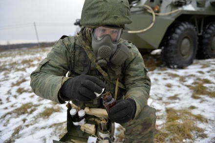 В Минобороны предупредили о подготовке украинскими радикалами химической провокации