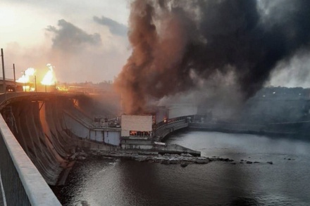 На крупнейшей ГЭС Украины произошёл пожар