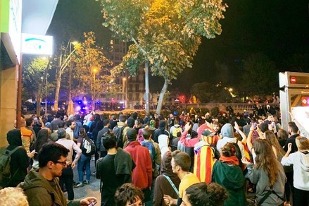 В Испании снова начались митинги в поддержку осуждённого рэпера