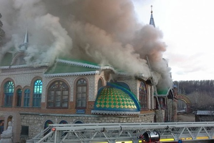 Один человек погиб при пожаре в казанском Храме всех религий