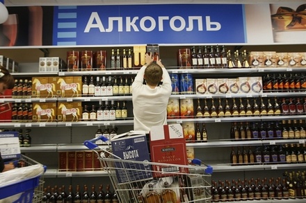 В России резко упали продажи алкоголя