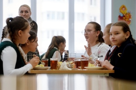 Родительские комитеты привлекут к контролю питания в школах
