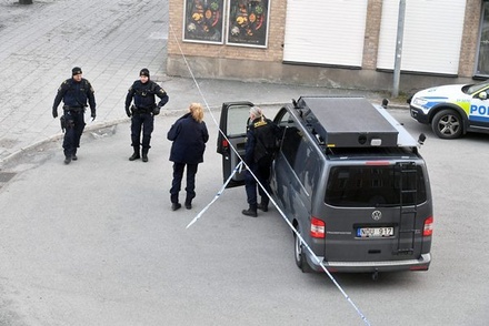 Причиной взрыва в Стокгольме могла стать детонация ручной гранаты