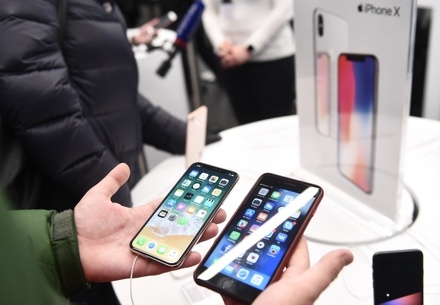 Эксперт рассказал о возможностях Apple заблокировать работу iPhone в России из-за санкций