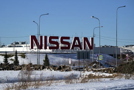 Мантуров назвал сроки закрытия сделки по передаче активов Nissan в собственность РФ