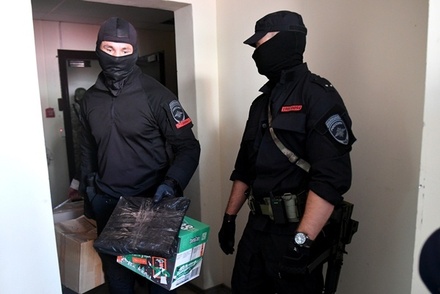 Правоохранительные органы проводят обыски в мэрии Якутска