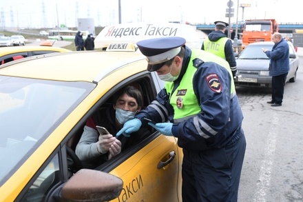 Власти Подмосковья сообщили об отсутствии планов вводить электронные пропуска