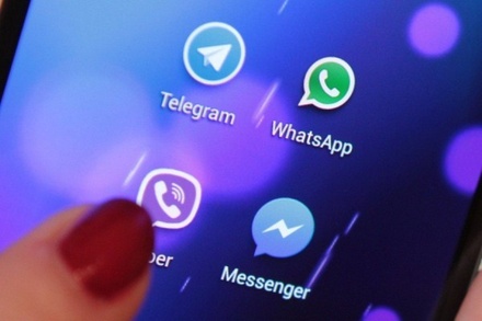 Роскомнадзор сообщил о ведении консультаций с Viber, WhatsApp, Facebook