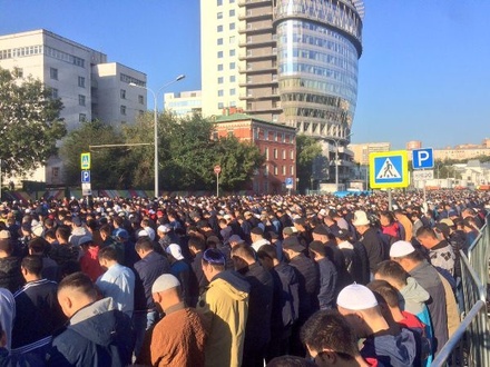 200 тысяч человек приняли участие в праздновании Курбан-байрама в Москве
