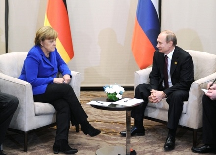 Spiegel сообщил о намерениях Германии вести новые санкции против РФ из-за Сирии