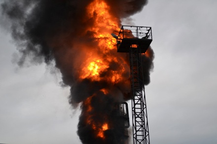 При пожаре на Ачинском нефтеперерабатывающем заводе погибли 5 человек
