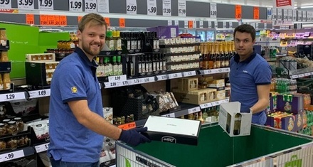 Немецкий теннисист устроился на работу в супермаркет на время карантина