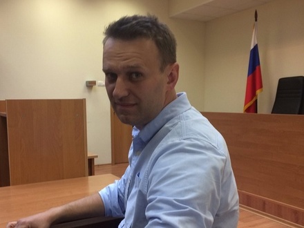 Навального доставили в суд на рассмотрение дела о нарушении организации митинга