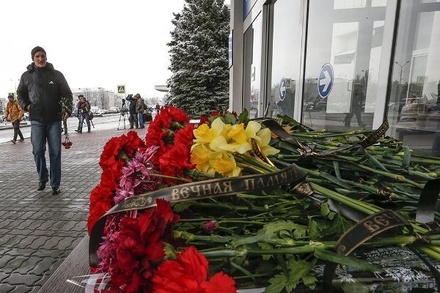 Более тысячи человек приняли участие в акции памяти в аэропорту Ростова-на-Дону