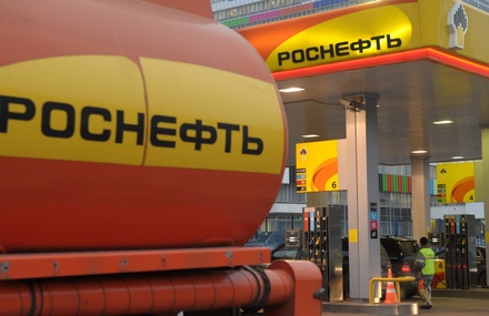 Игорь Сечин ожидает дефицита бензина в РФ