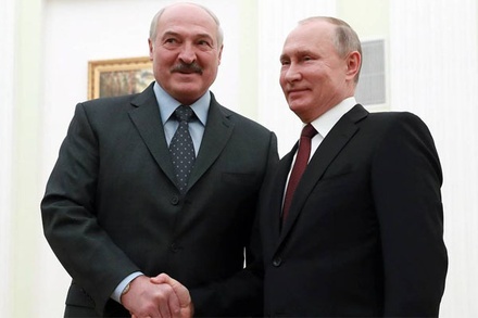 Лукашенко заявил, что в его отношениях с Путиным «ничего не искрит»