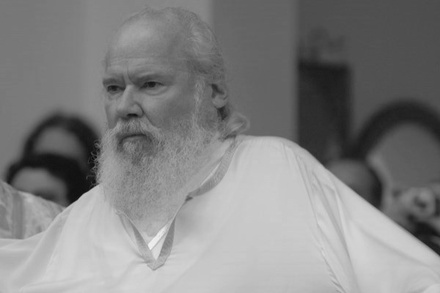 Во Внешпромбанке нашлись 300 млн рублей покойного патриарха Алексия II