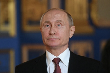 Путин поручил до 1 июня продумать рост субсидий на авиаперевозки в Симферополь