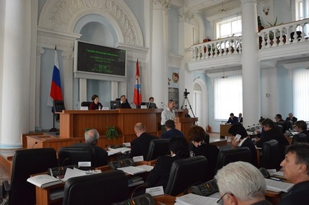 Севастопольские депутаты оставили бюджетников без повышения зарплаты