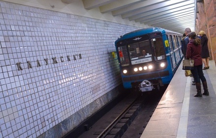Движение на оранжевой ветке московского метро восстановлено
