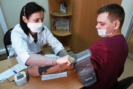 В Депздраве призвали москвичей не распечатывать данные электронной медкарты перед походом к врачу