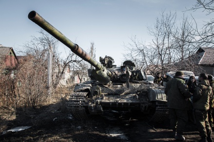 В ДНР предупредили о возможной провокации Киева с танковой колонной