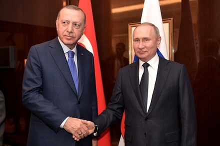 Тайип Эрдоган и Владимир Путин начали встречу в Кремле