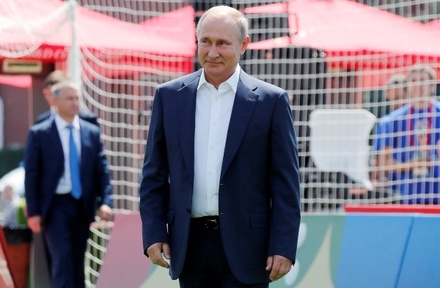 Путин попросил легенд футбола спрогнозировать, кто станет победителем ЧМ