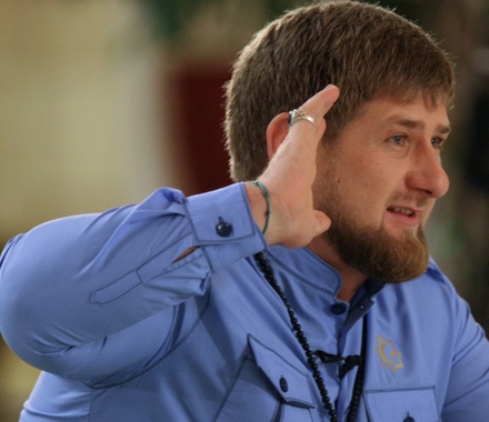 Парламент Чечни о собирающих подписи за отставку Кадырова: мы чхаем на таких людей