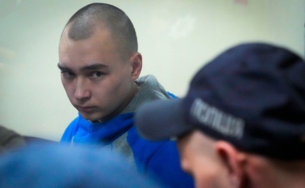 В Совфеде сочли смягчение приговора военному РФ на Украине попыткой выторговать жизнь пленных наёмников в ДНР