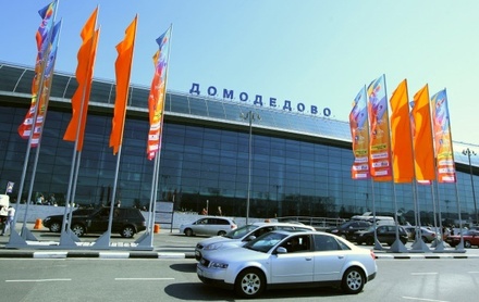 Кабмин поручил построить платную автодорогу до аэропорта Домодедово