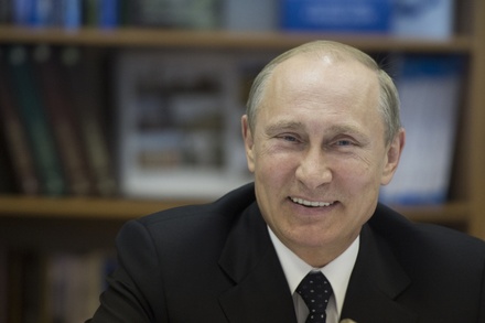 Владимир Путин поздравил студентов и педагогов с Днём российского студенчества